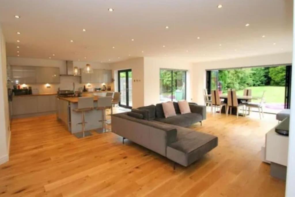Luxury House In Solihull Ngoại thất bức ảnh