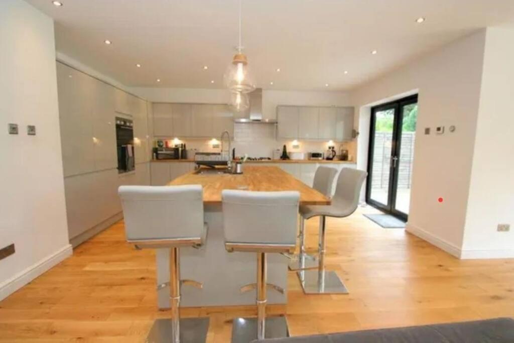 Luxury House In Solihull Ngoại thất bức ảnh